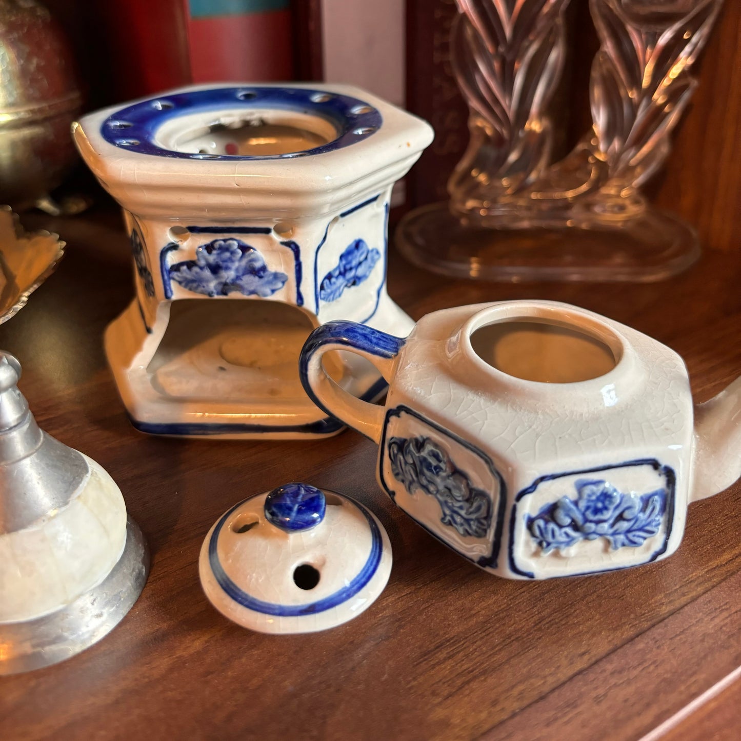 Ceramic Floral Teapot Oil Warmer