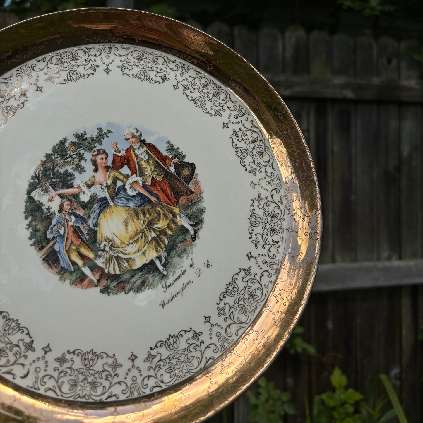 Capsco Washington, D.C. Souvenir Plate with Gold Rim