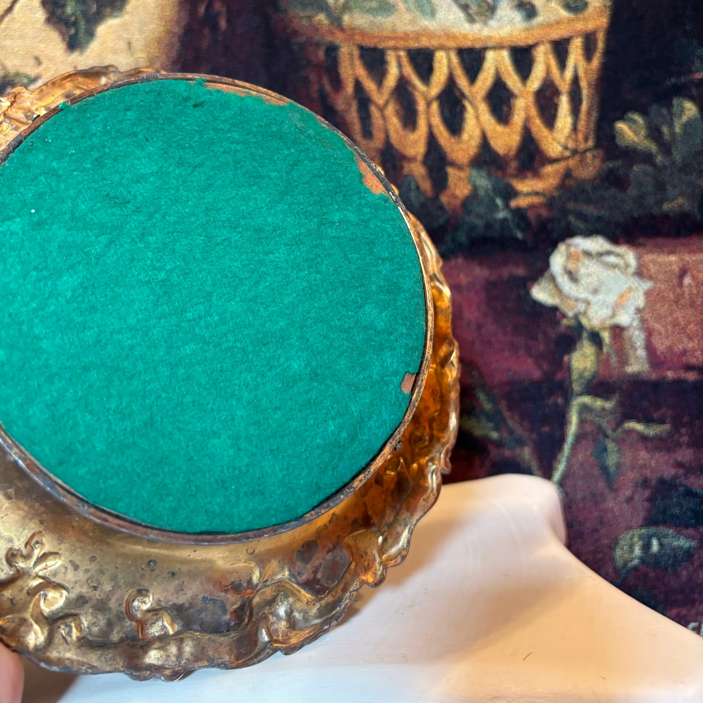Victorian Style Bottle Coaster
