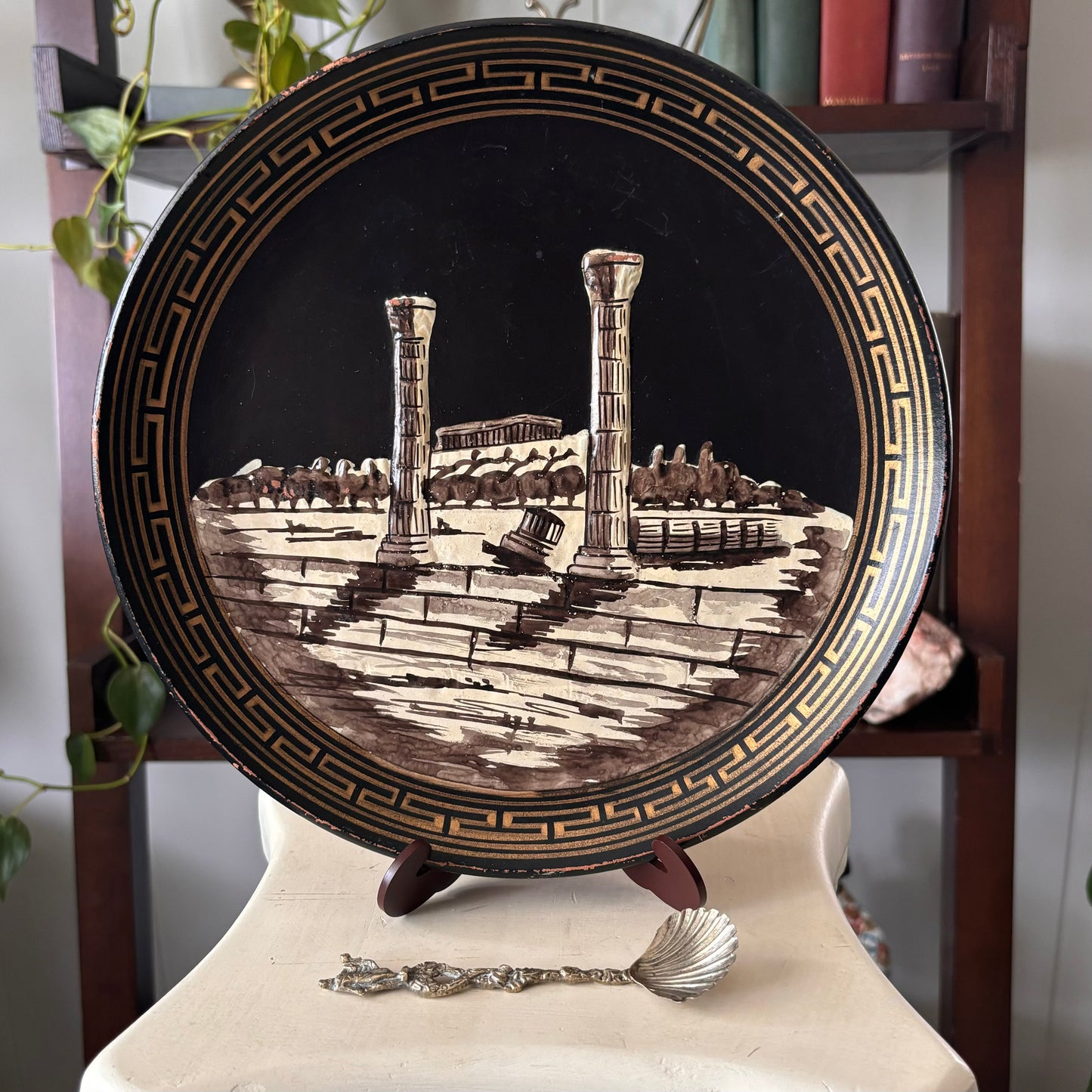 Ceramic Greek ‘Stile Oaymbuis’ Plate
