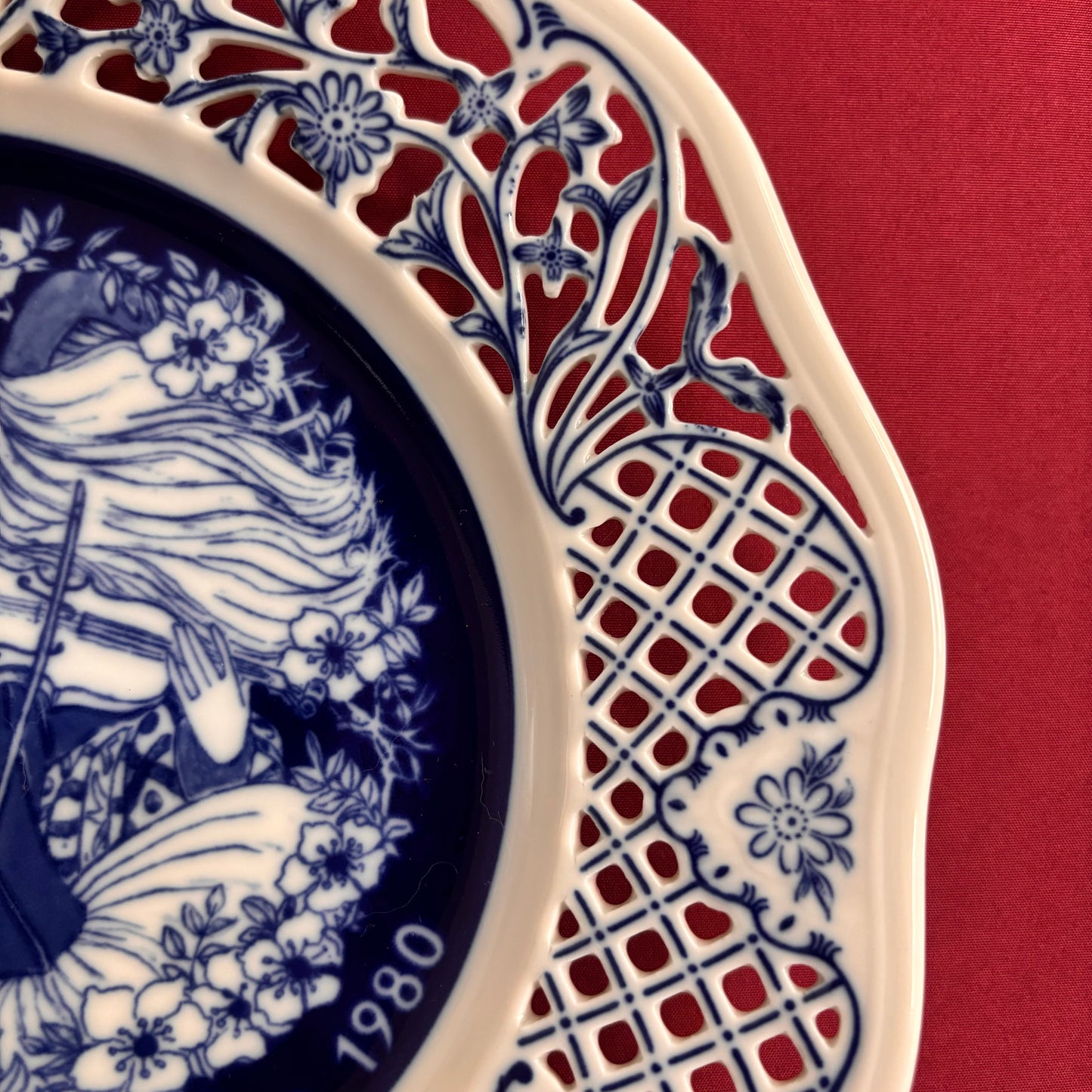 Schumann Imperial Christmas Plate