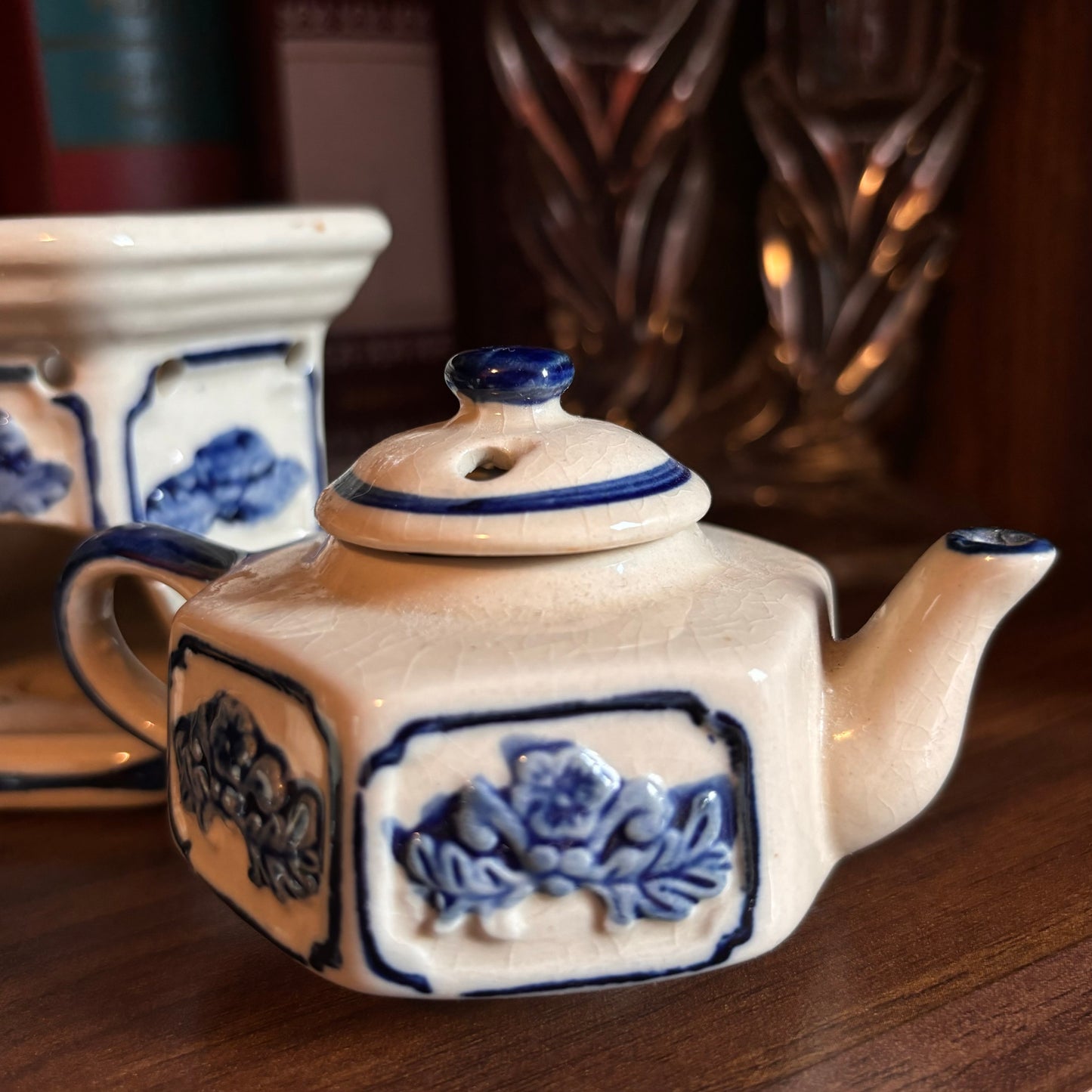 Ceramic Floral Teapot Oil Warmer