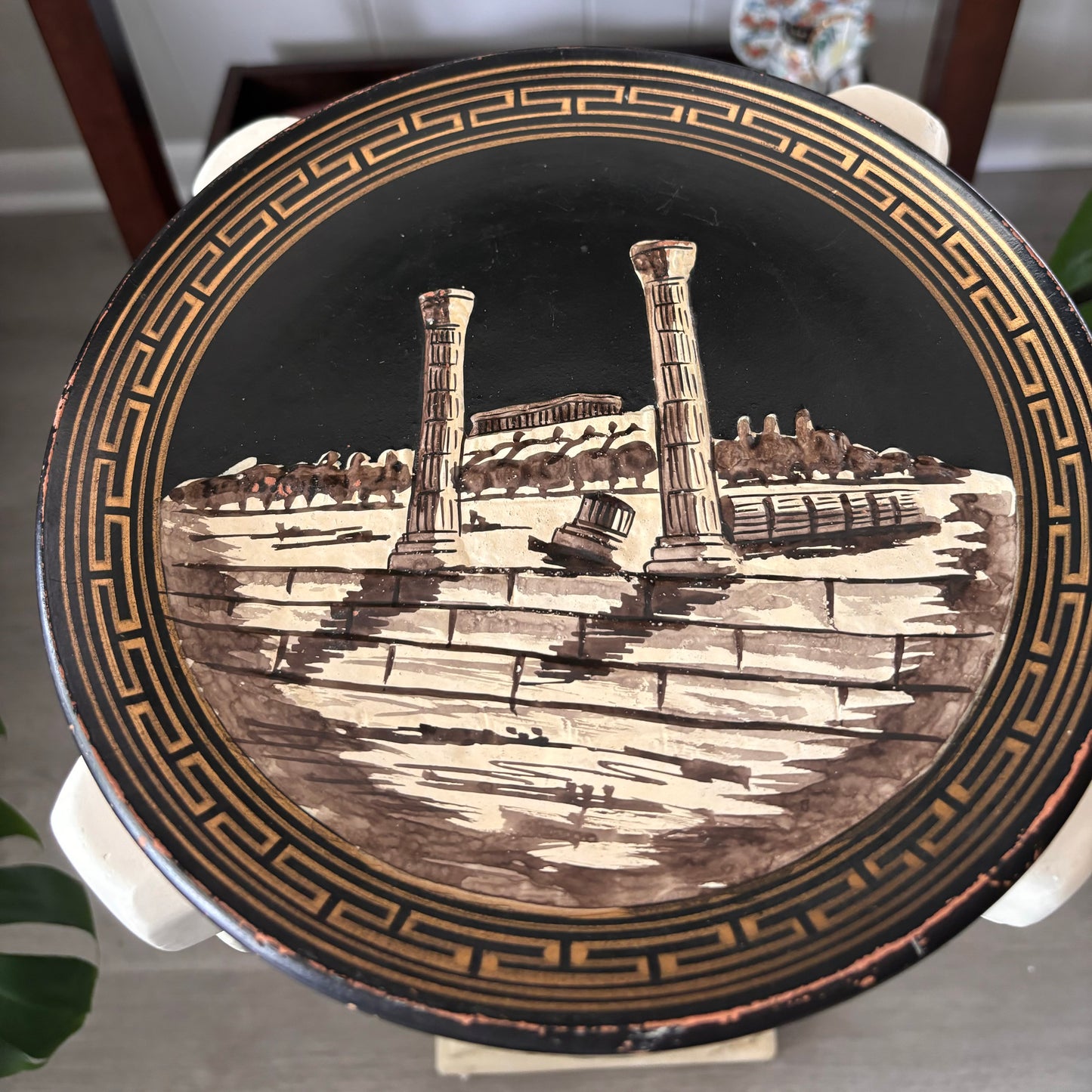Ceramic Greek ‘Stile Oaymbuis’ Plate