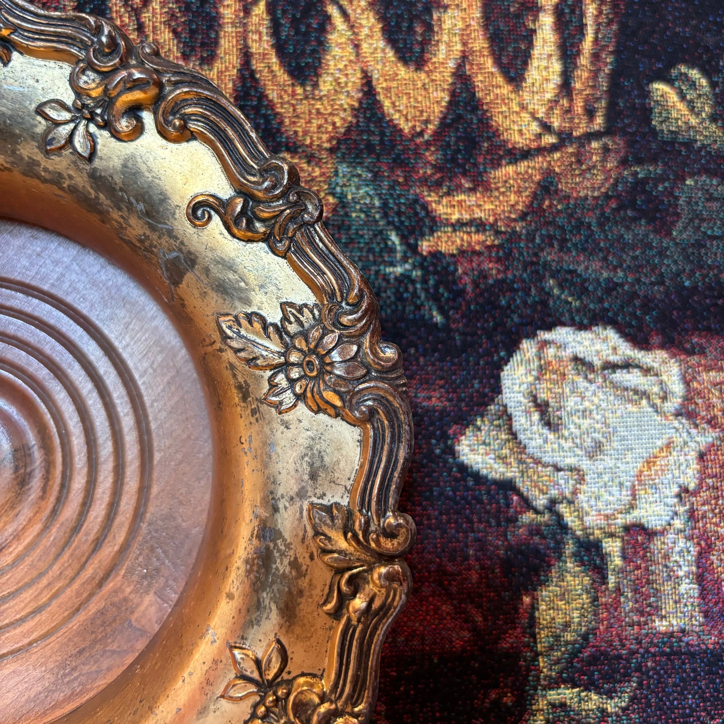 Victorian Style Bottle Coaster