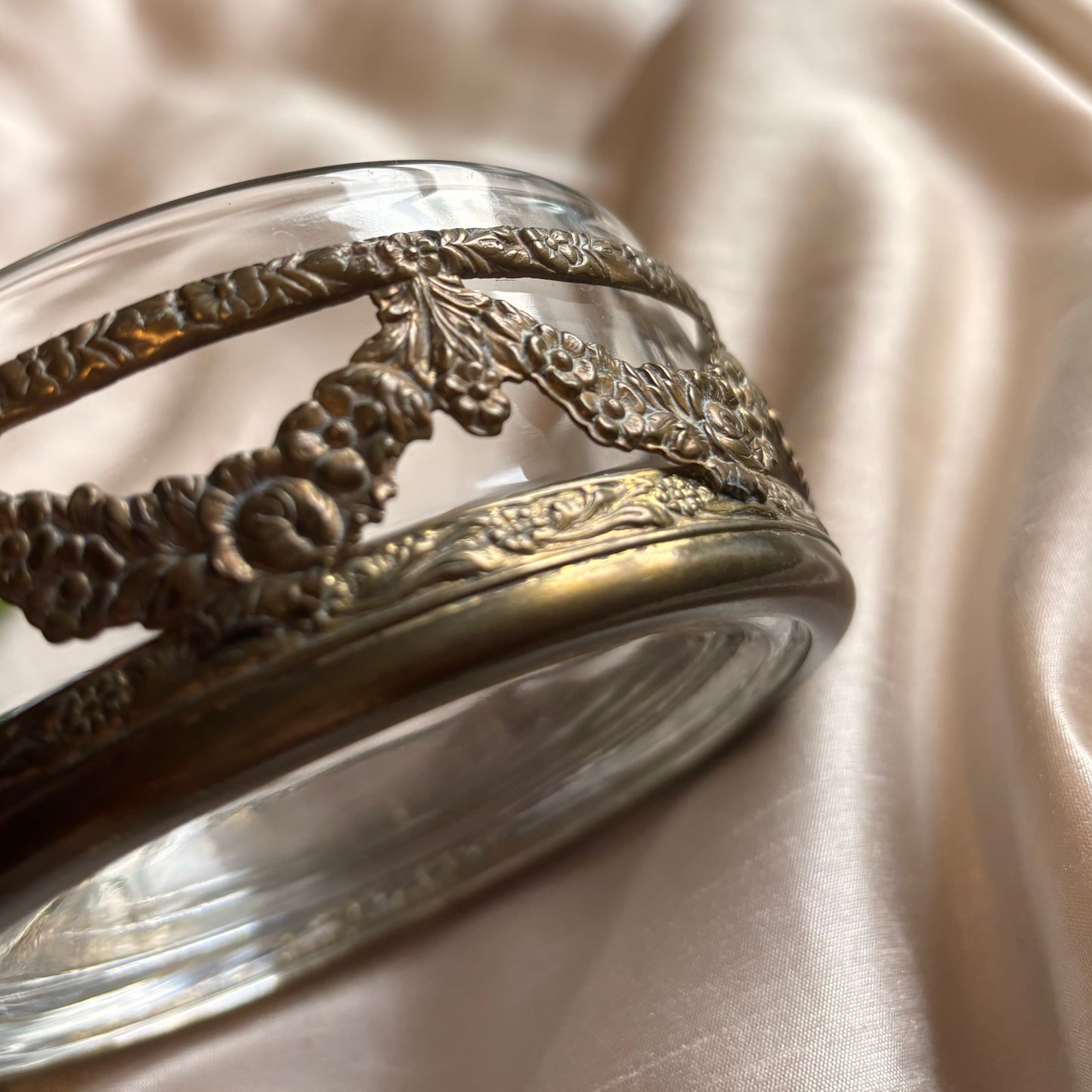 Brass Filigree Glass Wine Coaster