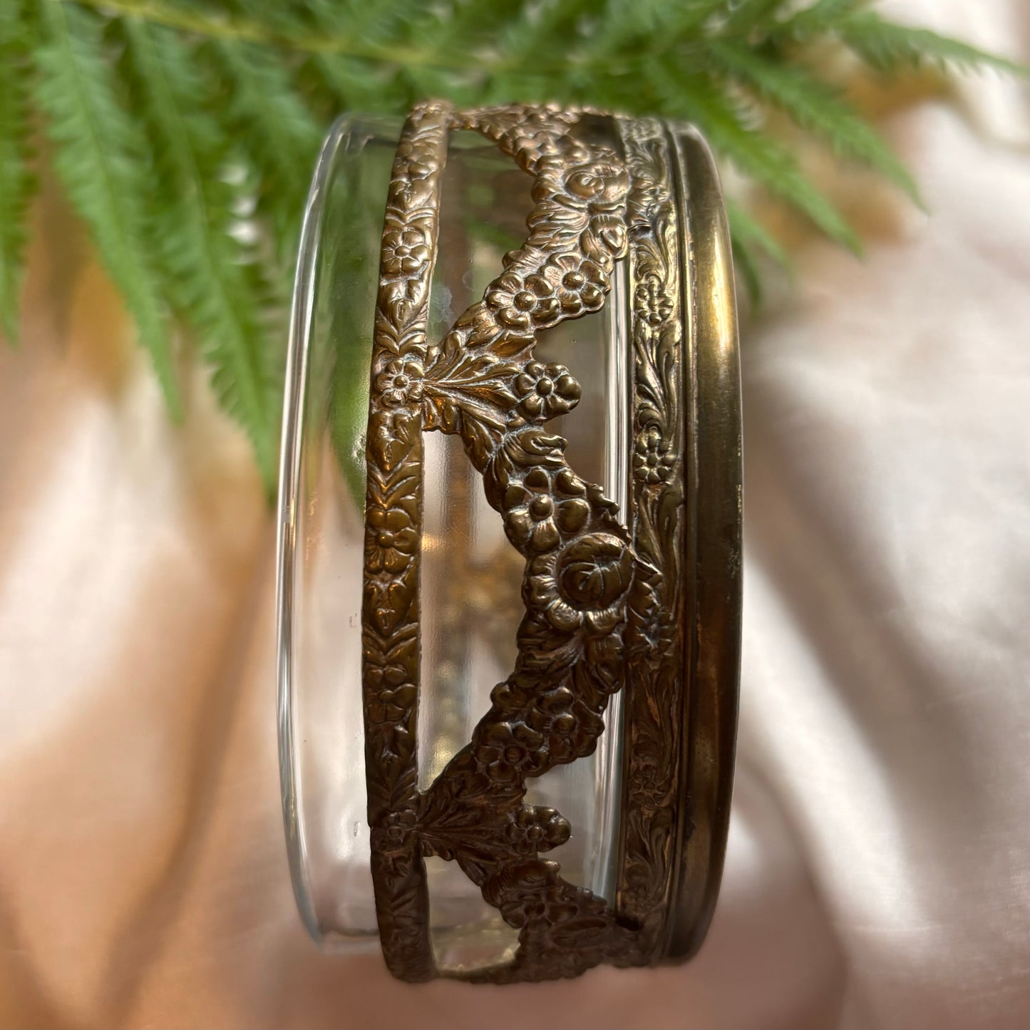 Brass Filigree Glass Wine Coaster