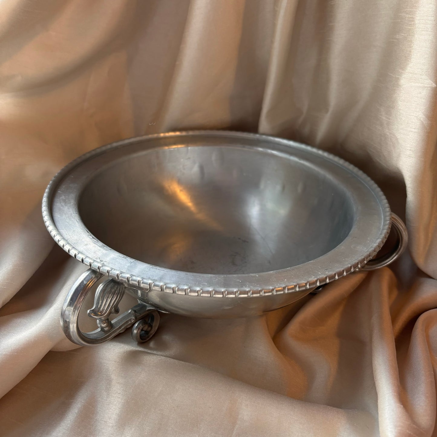 Faberware Aluminum Tulip Serving Bowl